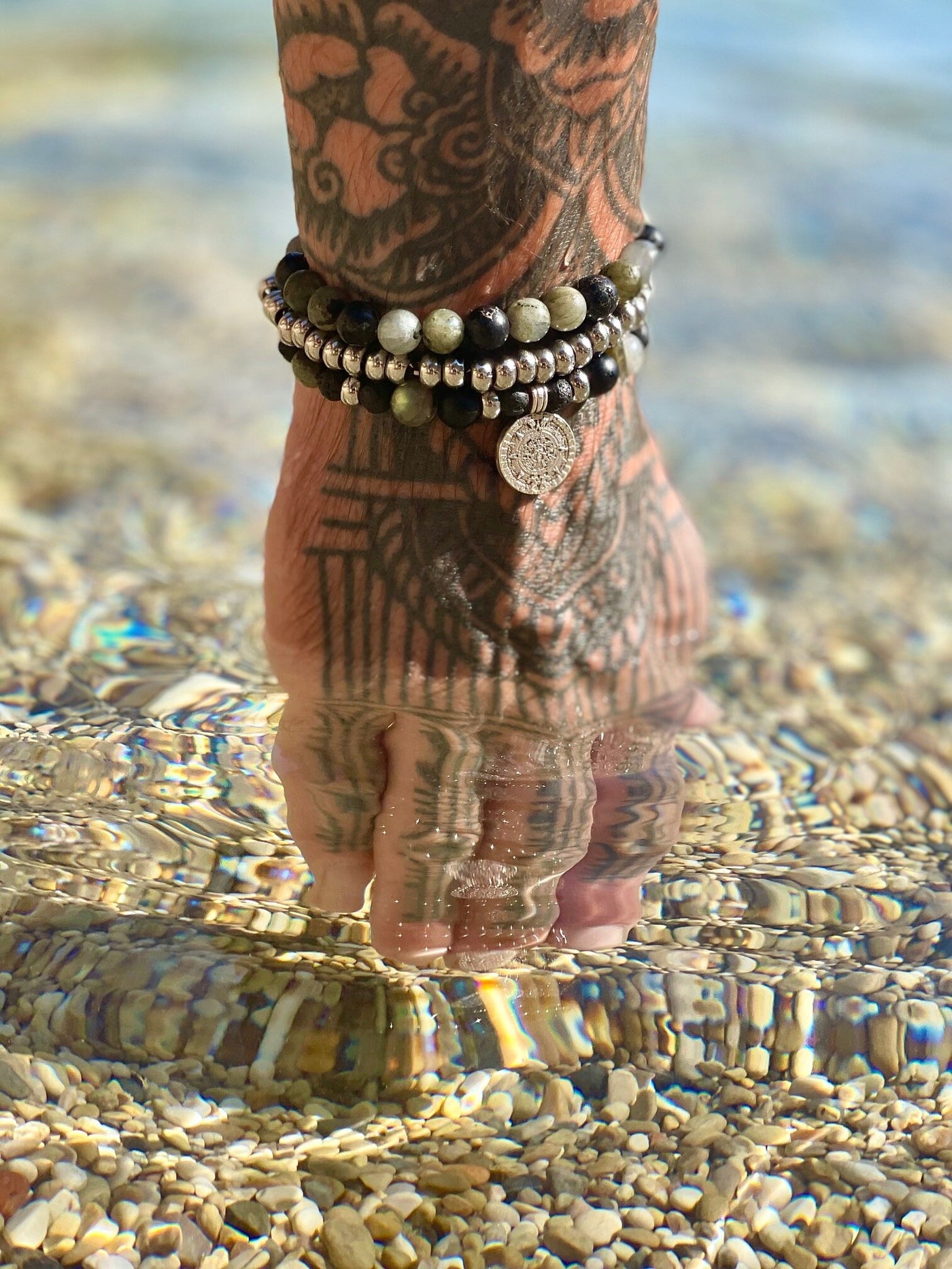 Labradorite, Onyx Coin Bracelet